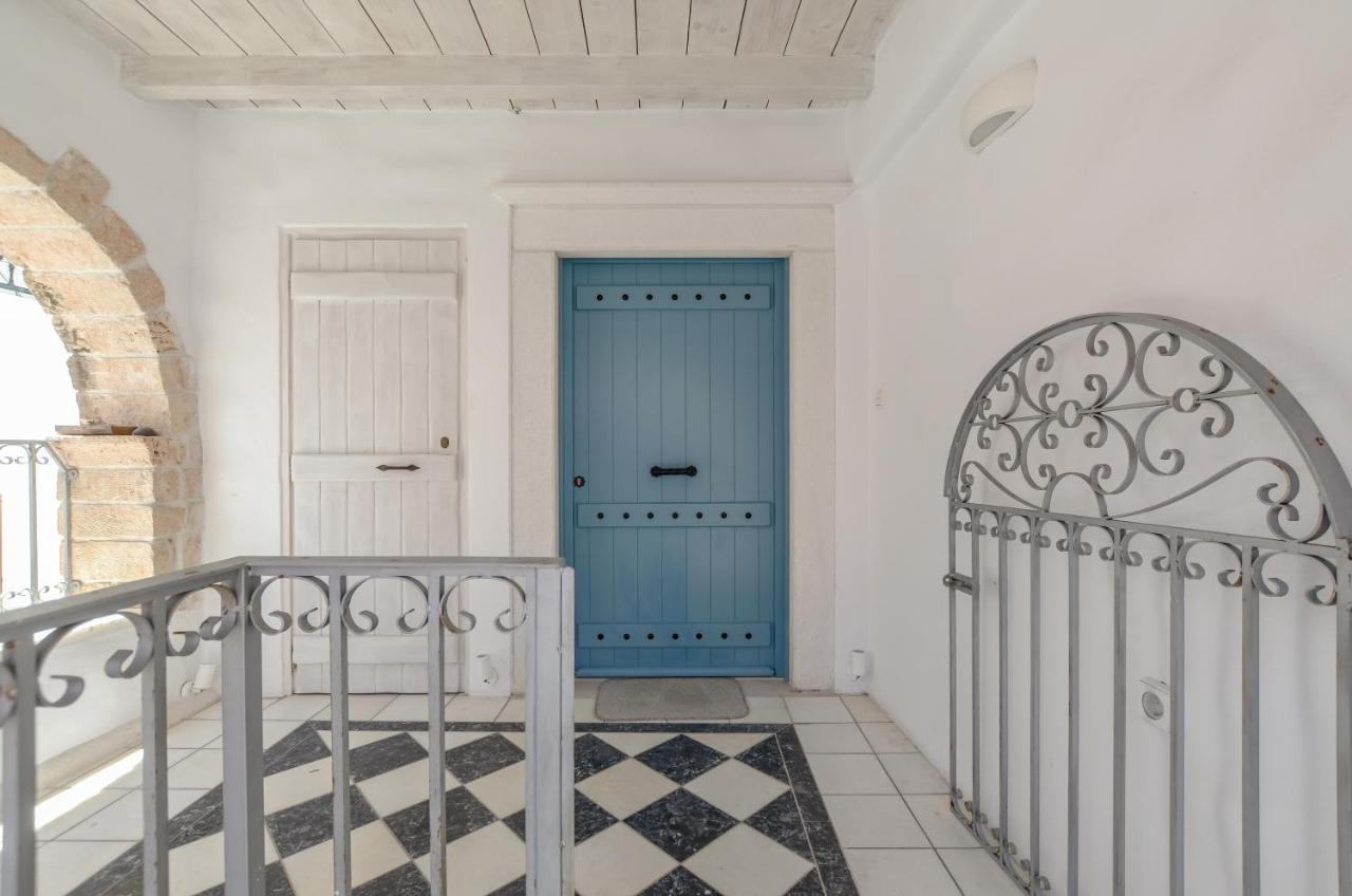 Honey & Cinnamon Luxury Suite Naxos City Exterior foto